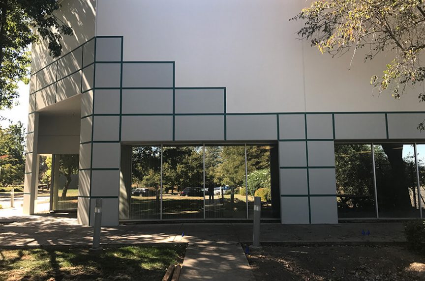 820 Riverside