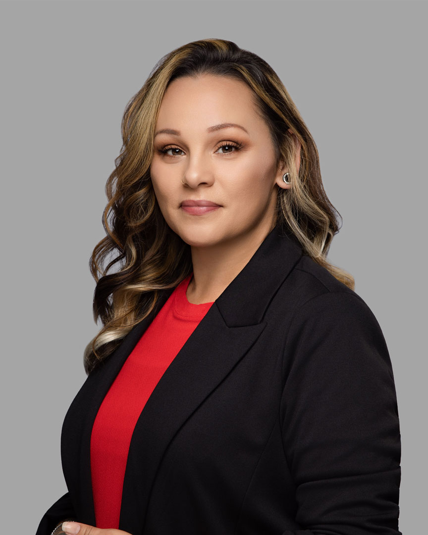 Angela R.